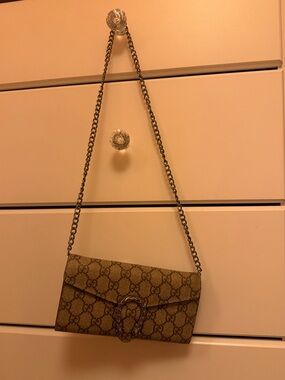 Gucci Dionysus GG Supreme Super Mini Chain Wallet